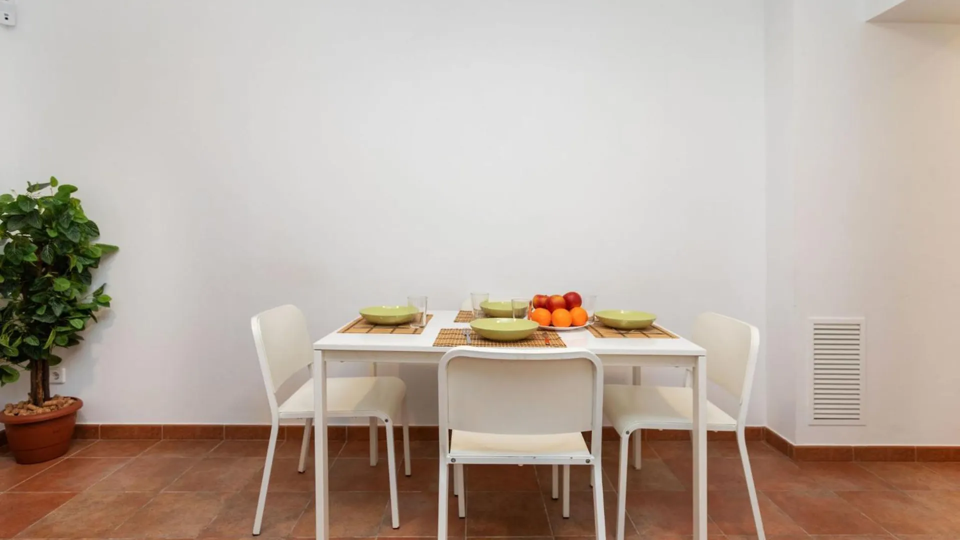 Apartment Liliamar By Interhome Lloret de Mar